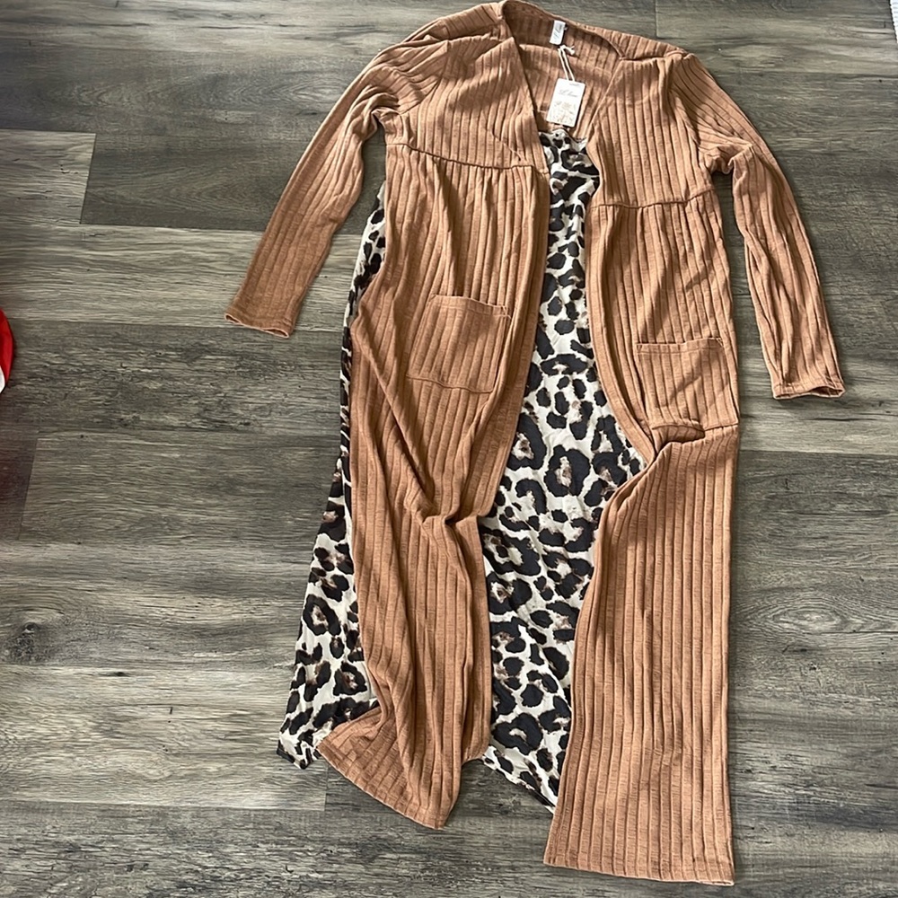 Animal print long cardigan open fromnt women’s Sz M L LOVE